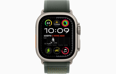 Apple Watch Ultra 2 Natural Titanium Case Trail Loop.